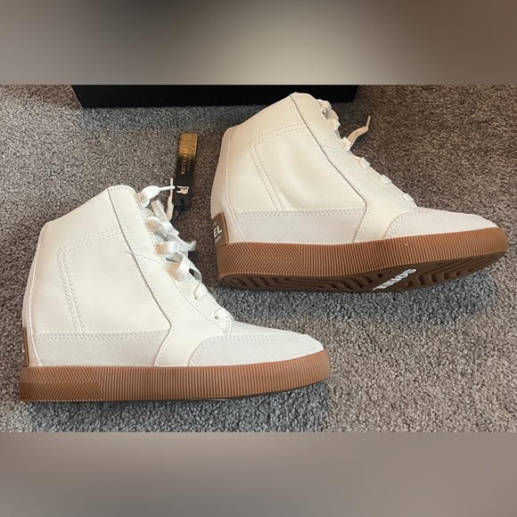SOREL White Women's Out N About Wedge Boot - NWT Size 8.5 - Picture 10 of 11